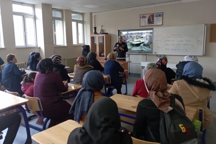 Elazığ polisinden Narko-Rehber eğitimleri