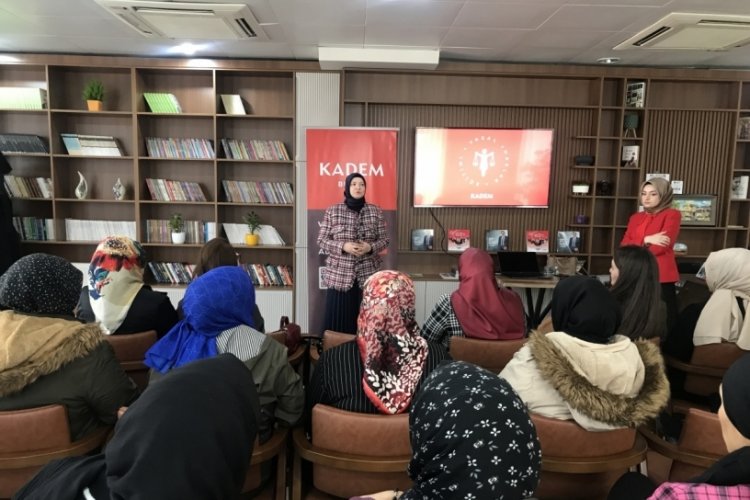Bursa'da kadınlar eğitimlerle bilinçleniyor