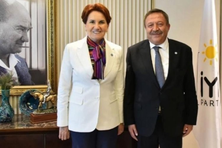 İYİ Parti Milletvekili Y&uuml;ksel Arslan'dan istifa