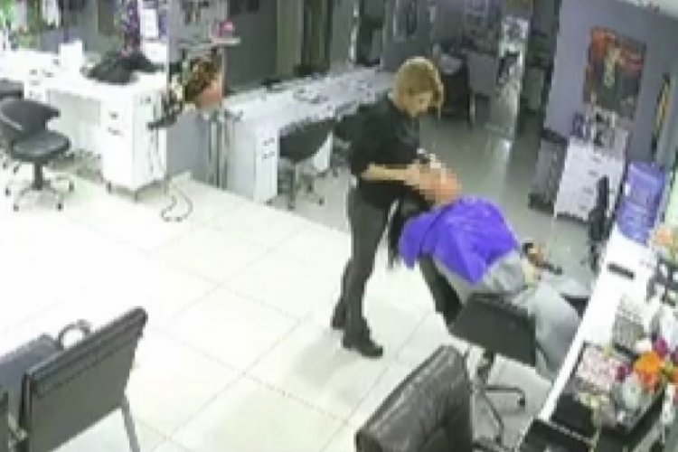 İstanbul'da kuaf&ouml;re gelen dolandırıcı kadın kayıplara karıştı!