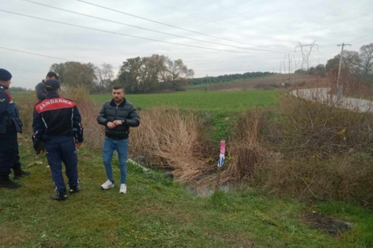 Bursa'da otomobil su kanalına d&uuml;şt&uuml; 1 kişi &ouml;ld&uuml;, 4 kişi yaralandı