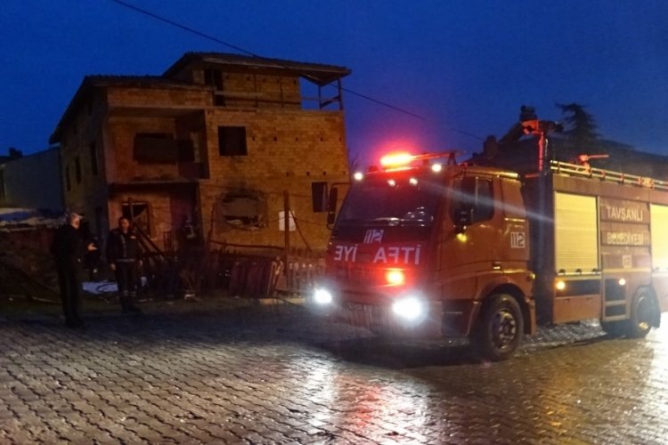 K&uuml;tahya Tavşanlı'da korkutan yangın