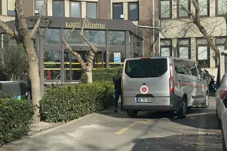 İstanbul'da Kadık&ouml;y Belediyesi'ne haciz şoku!
