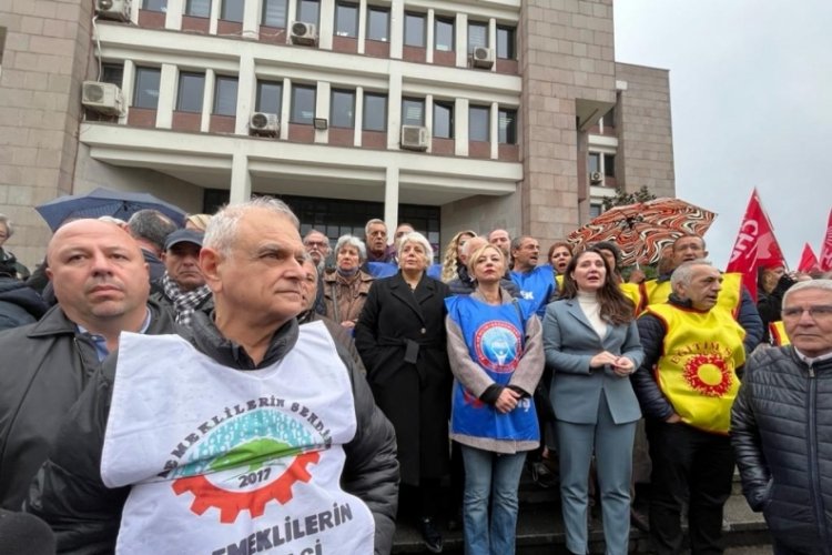 CHP Bursa ve Eğitim Sendikaları &Ccedil;EDES i&ccedil;in Milli Eğitim M&uuml;d&uuml;rl&uuml;ğ&uuml; &ouml;n&uuml;nde!