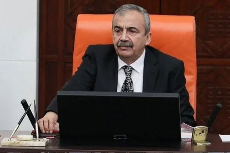 TBMM Başkan Vekili Sırrı S&uuml;reyya &Ouml;nder hastaneye kaldırıldı