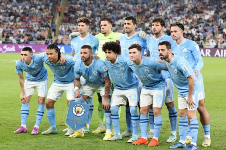 Kul&uuml;pler D&uuml;nya Kupası'nda şampiyon Manchester City