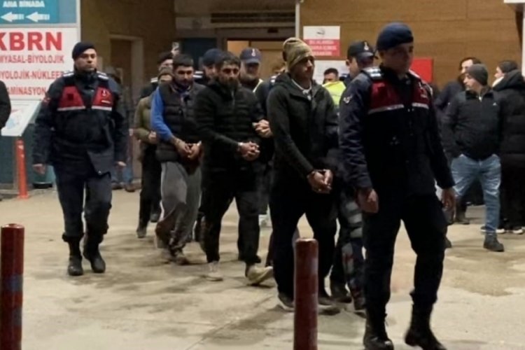 Bursa'da yakalanan 4 ka&ccedil;ak g&ouml;&ccedil;men sınır dışı edilecek