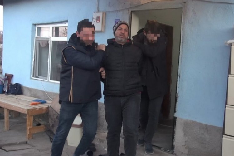 Kırşehir'de DEAŞ operasyonunda 2 kişi g&ouml;zaltına alındı