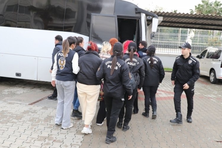 Mersin'de yasadışı bahis operasyonuna 13 tutuklama
