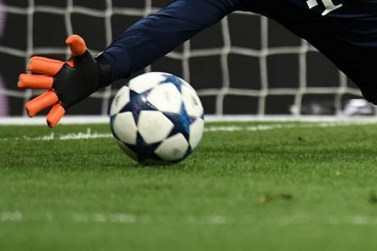 Van'da sporda şiddet i&ccedil;erikli paylaşım yapan 12 kişi g&ouml;zaltına alındı