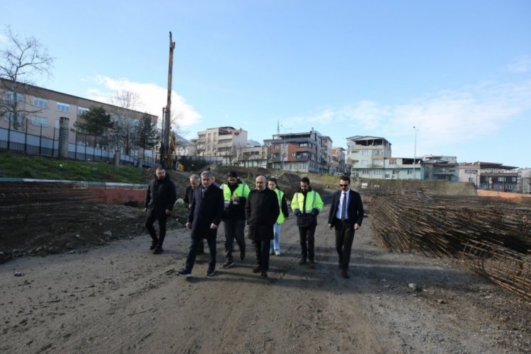 Bursa Valilisi Demirtaş,1250 kişilik yeni yurt projesine yerinde inceleme ger&ccedil;ekleştirdi