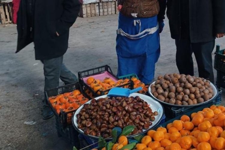 Kestane tezgahlardaki yerini aldı