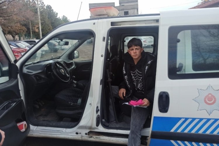 Niğde'de polis ekipleri &ouml;ğrenciyi sınava yetiştirdi