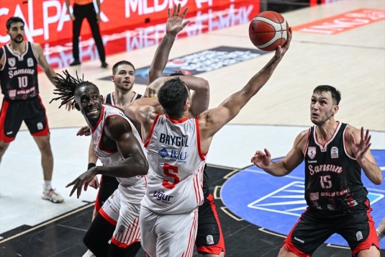 Bah&ccedil;eşehir Koleji, Reeder Samsunspor karşısında zorlanmadı