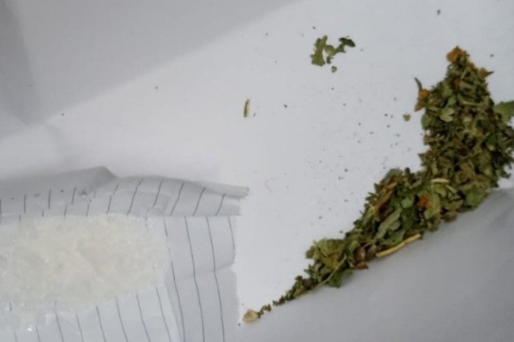 Bursa'da uyuşturucu operasyonu: 7 g&ouml;zaltı