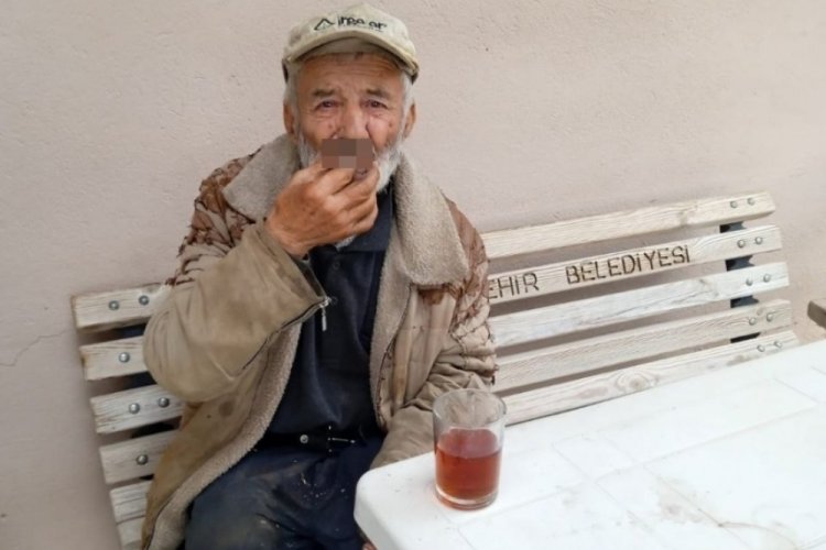 Bursa'da otomobilin &ccedil;arptığı bir kişi hayatını kaybetti