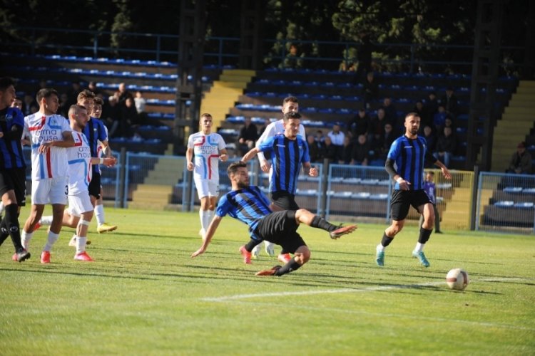 Karacabey Belediyespor evinde 1 puana razı oldu
