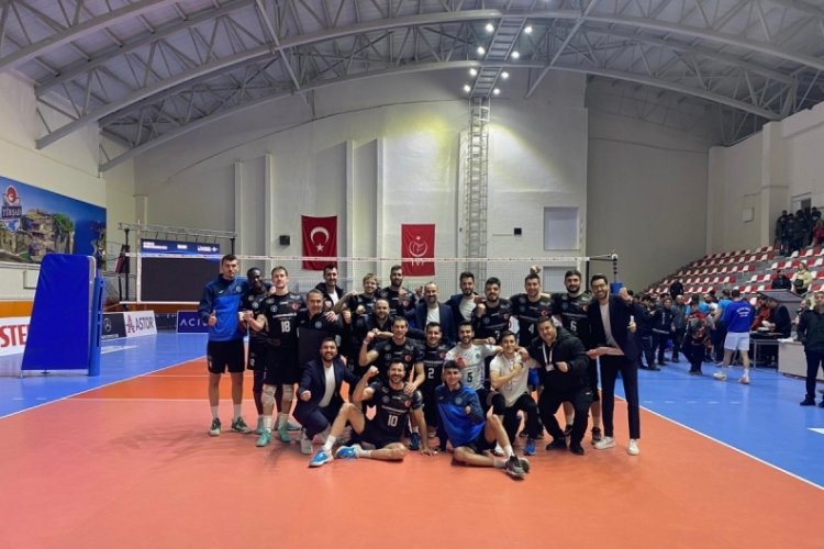 Bursa B&uuml;y&uuml;kşehir Belediyespor ilkyarıyı galibiyetle kapattı