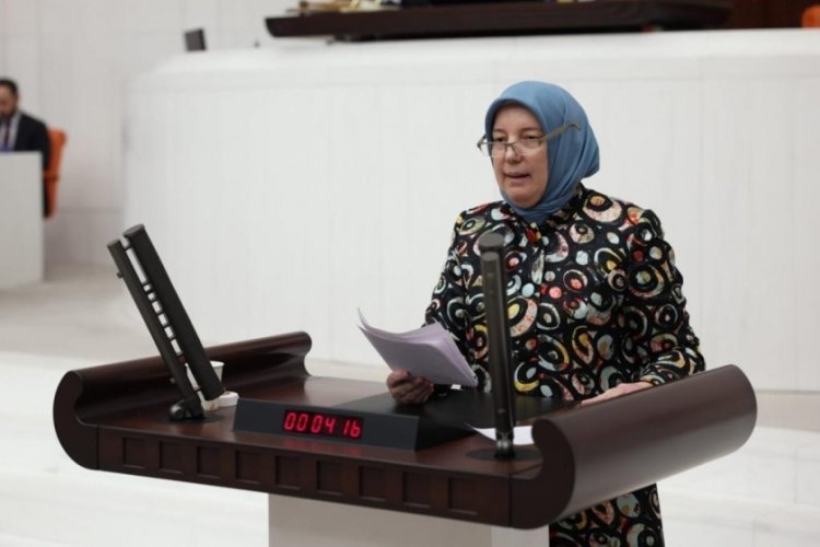 Milletvekili G&ouml;zge&ccedil;; Ter&ouml;rle, ter&ouml;r &ouml;rg&uuml;tlerinin s&ouml;zc&uuml;l&uuml;ğ&uuml;n&uuml; yapanlarla m&uuml;cadelede kararlıyız