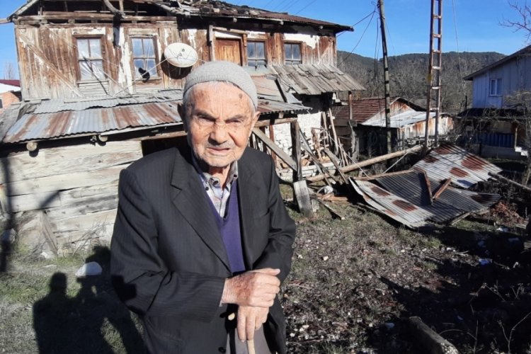 Yaşlı adamın y&uuml;rek yakan dramı