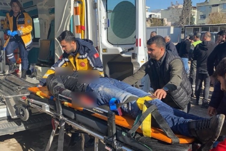 Adıyaman'da otomobille motosiklet &ccedil;arpıştı: 1 ağır yaralı