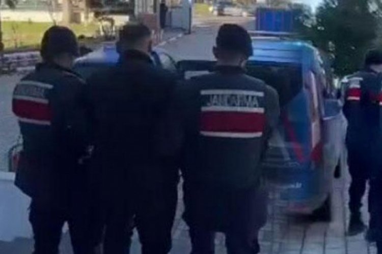 &Ccedil;anakkale'de 'askeri personel' yalanıyla 500 bin TL dolandıran şahıslar yakalandı