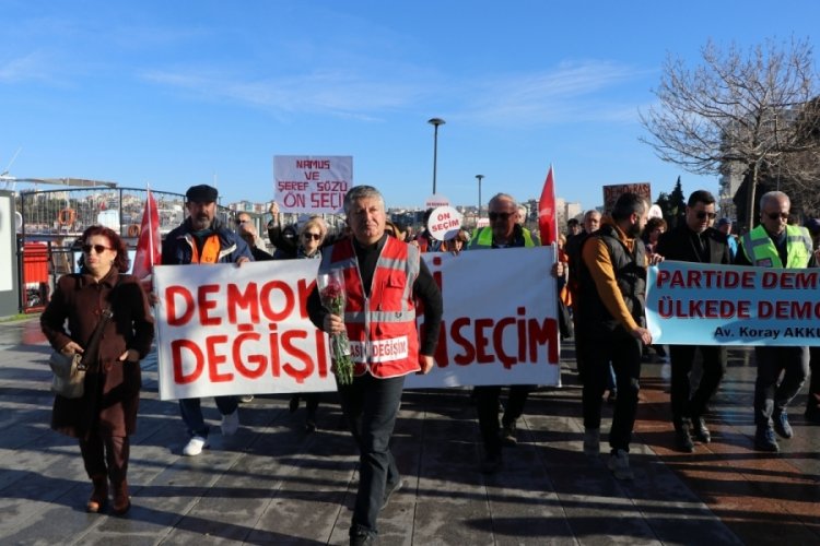 CHP'nin &Ccedil;anakkale belediye başkan aday adayı Ankara'ya y&uuml;r&uuml;y&uuml;ş başlattı