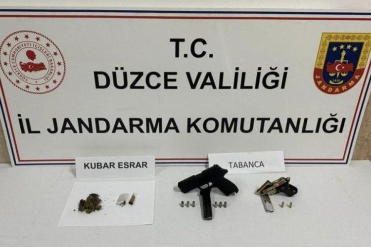 D&uuml;zce'de şampuan kutusundan uyuşturucu &ccedil;ıktı