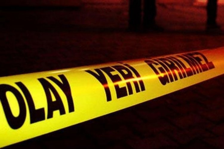 Sokak ortasında bı&ccedil;aklanan 22 yaşındaki gen&ccedil; hayata tutunamadı!