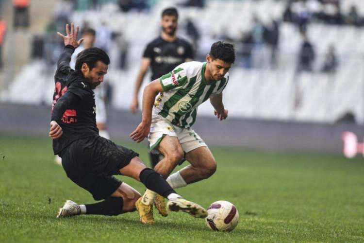 Mustafa Gen&ccedil;'e b&uuml;y&uuml;k ceza!