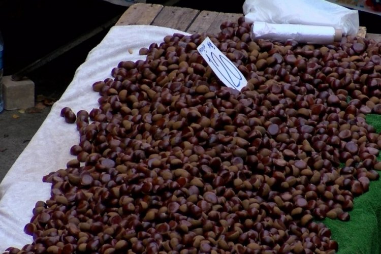 İstanbul'da pazarda &Ccedil;in kestanesi denetimi