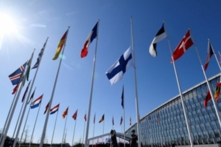 İsve&ccedil;'in NATO'ya &uuml;yeliğine dair teklif Komisyon'da kabul edildi