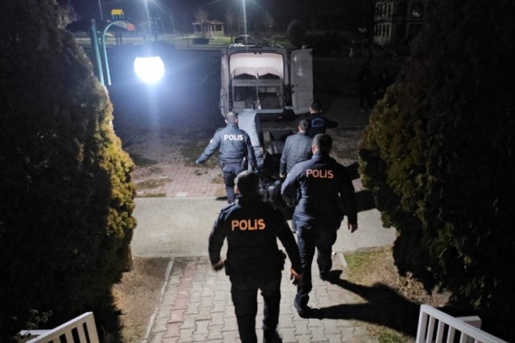 &Ccedil;orum'da iki arkadaşın kavgasında kan aktı! 1 &ouml;l&uuml;