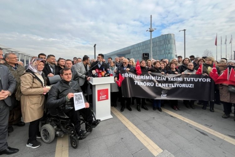 CHP Bursa, şehitlerimizi andı!&nbsp;