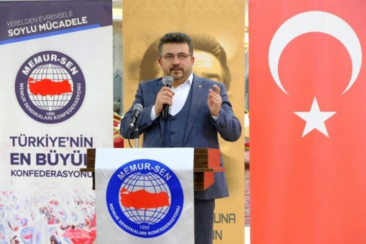 Ramazan Acar: Mehmet Akif Ersoy g&ouml;nl&uuml;m&uuml;zde taht kurmuştur
