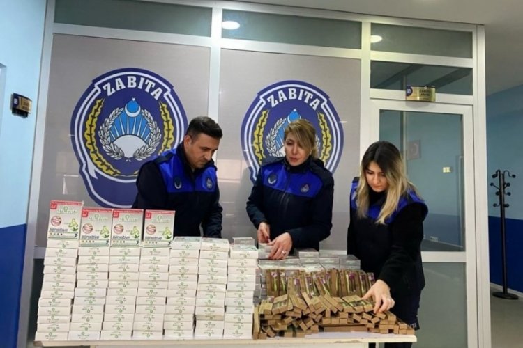 Bilecik'te kapı kapı gezip diş macunu satan 10 kişi yakalandı