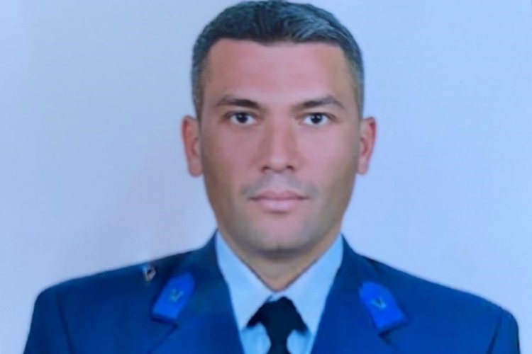 Evinde hayatını kaybeden emekli Astsubay toprağa verildi