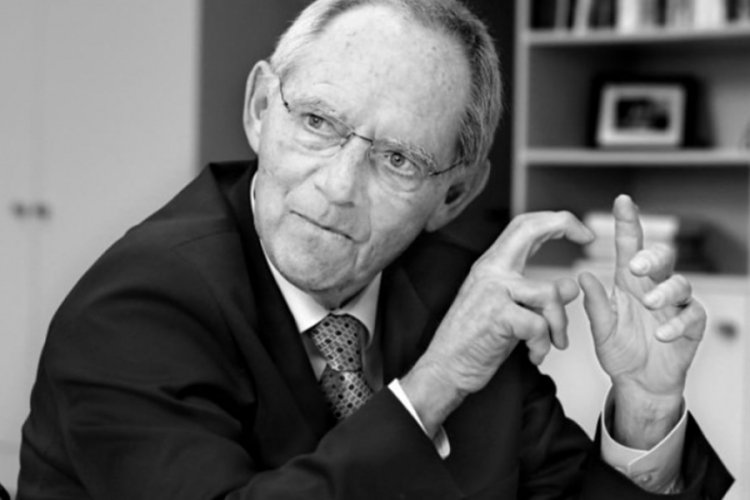 Almanya'nın eski Meclis Başkanı Sch&auml;uble hayatını kaybetti!