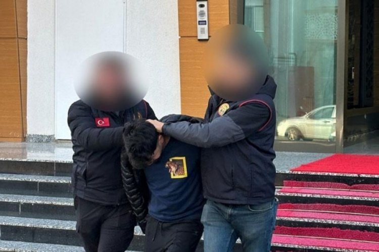 Diyarbakır'da şehitlere, milli değerlere ve Cumhurbaşkanı'na hakaret eden zanlı tutuklandı