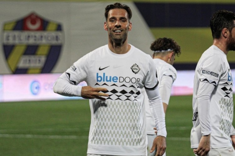 Altay'da ayrılık!