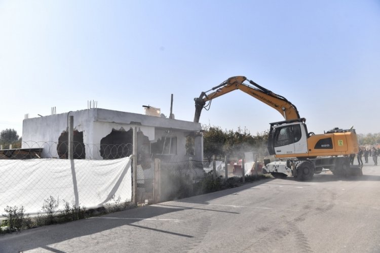 Bursa Osmangazi'de 2023 yılında ka&ccedil;ak yapılara ağır darbe