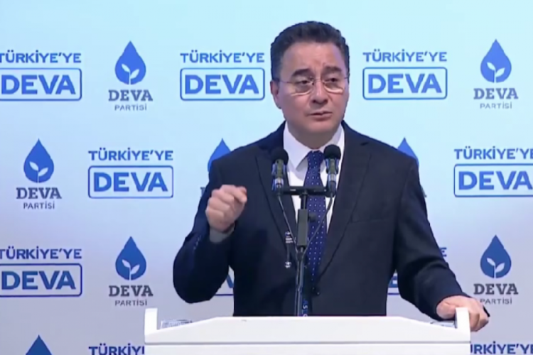 Ali Babacan: &Uuml;lkenin cumhurbaşkanı 'yıl ortasında artış falan yok' dedi