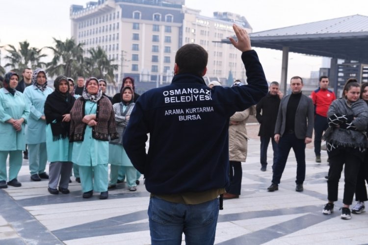 Bursa Osmangazi'de deprem ve yangın tatbikatı yapıldı