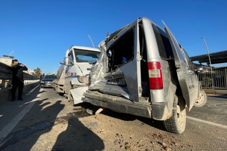 Şanlıurfa'da zincirleme trafik kazasında 7 kişi yaralandı