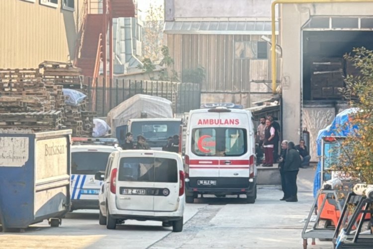 Bursa'da y&uuml;k asans&ouml;r&uuml; ile duvar arasında sıkışan iş&ccedil;i &ouml;ld&uuml;