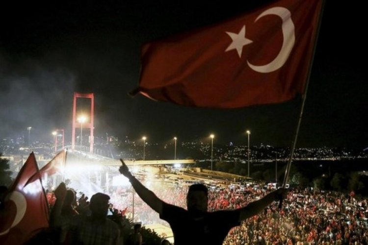 Bakan Yerlikaya a&ccedil;ıkladı: 445 aktif emniyet mensubu a&ccedil;ığa alındı