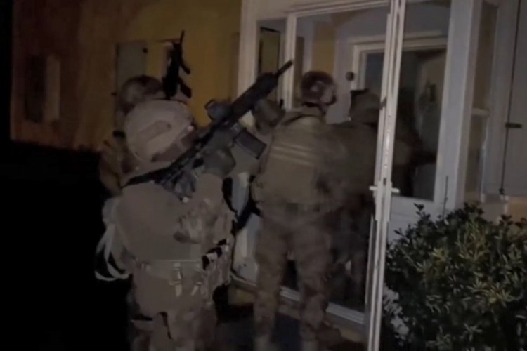 İstanbul'da ila&ccedil; sahtekarlığı! Adliyeye sevk edildiler