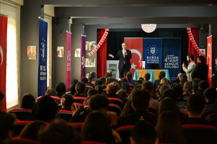 Başkan Aktaş'tan madalyalı &ouml;ğrencilere ziyaret