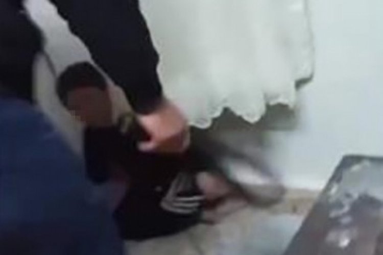 Adana'da babadan &ccedil;ocuğa kemerli işkence kamerada