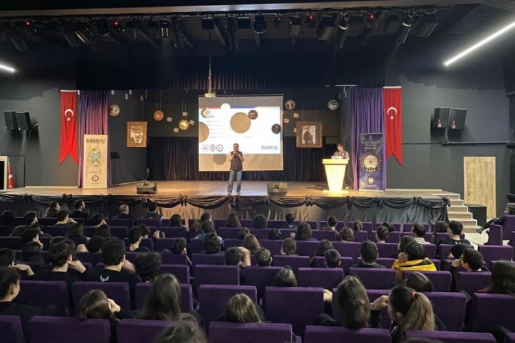Bursa emniyeti okullarda 'Siberay programı' ger&ccedil;ekleştirildi